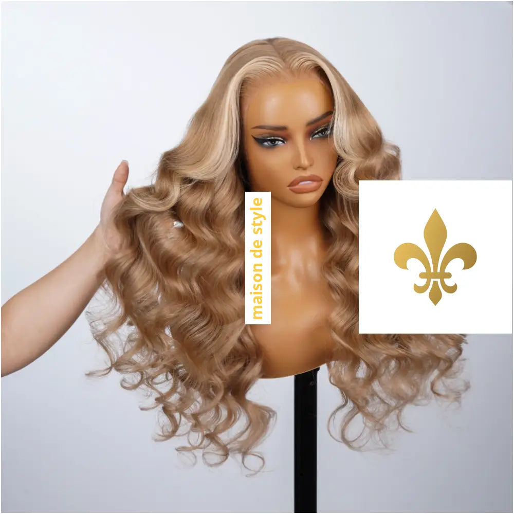 Milktea blonde 18’’