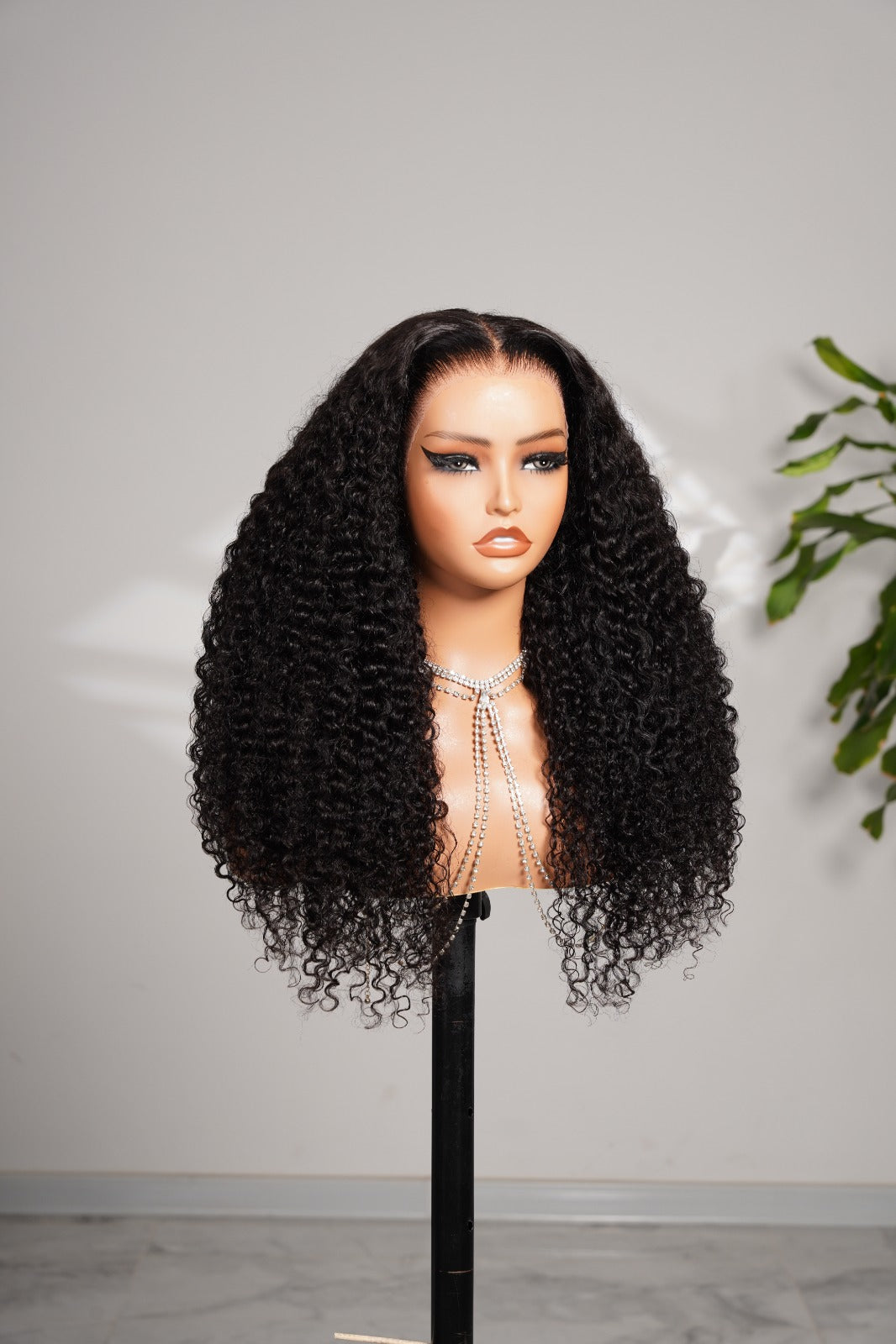 Curly natural 26”