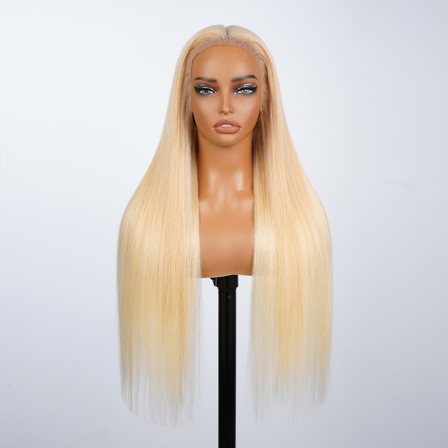 Blonde straight
