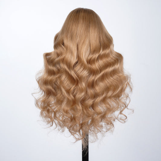 Milktea blonde 26”