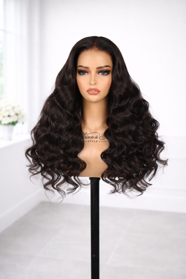 Body wave lace front human hair wig natural black